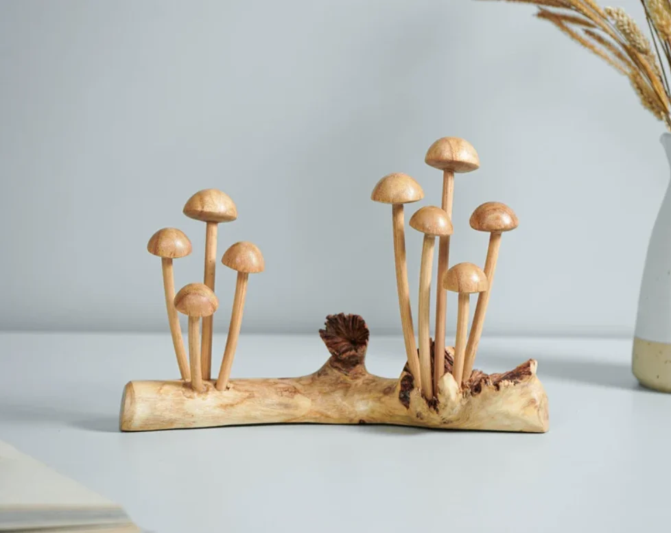 Enoki mushrooms, wooden sculpture, nature, statue (1)
