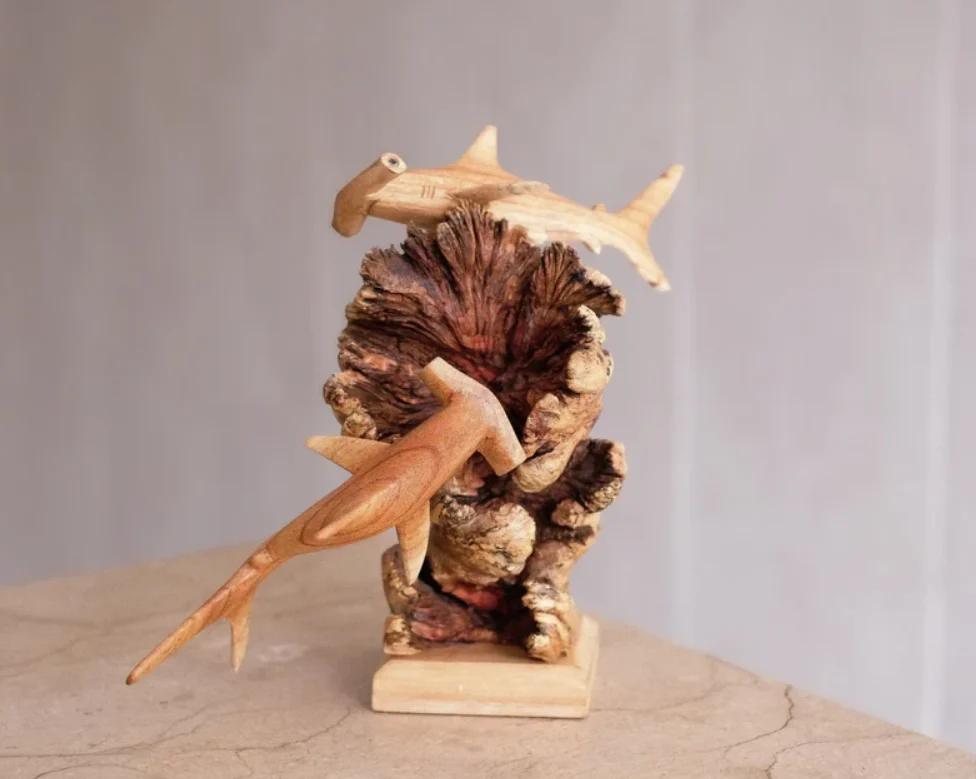 Hammerhead shark sculpture (4)