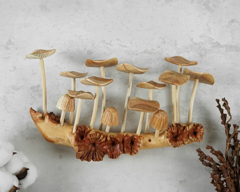 Wooden mushroom wall art, hanging ornament (1)